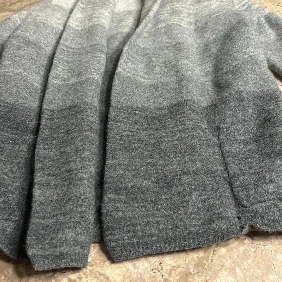 BCBG MAXAzria  cashmere wool blend cardigan, jacket,sweater,chunky,timeless,boho - Picture 12 of 16